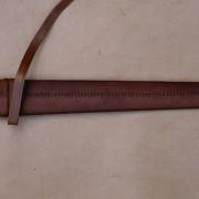 épée tranchante inspirée de la type XV